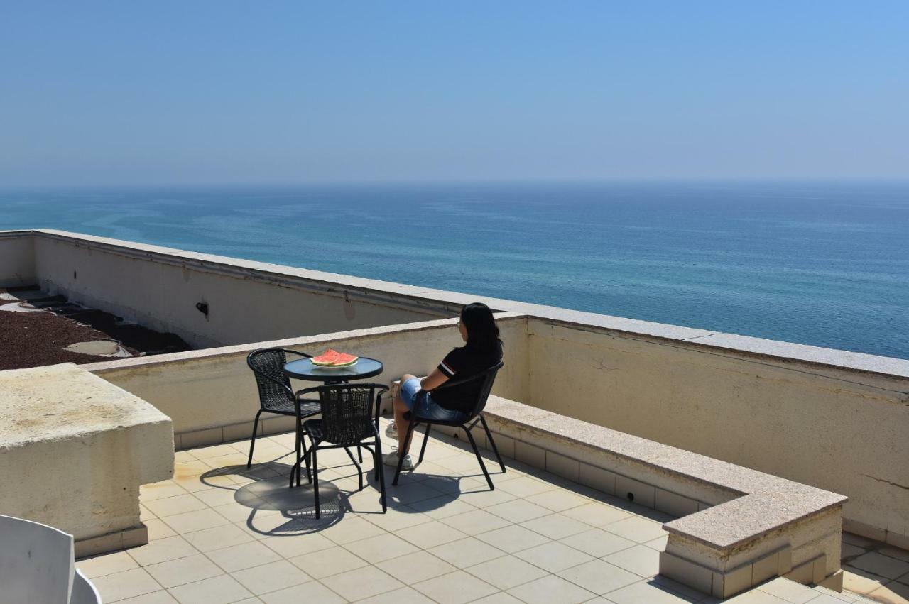 Laguna Beach Apartments Хайфа Экстерьер фото