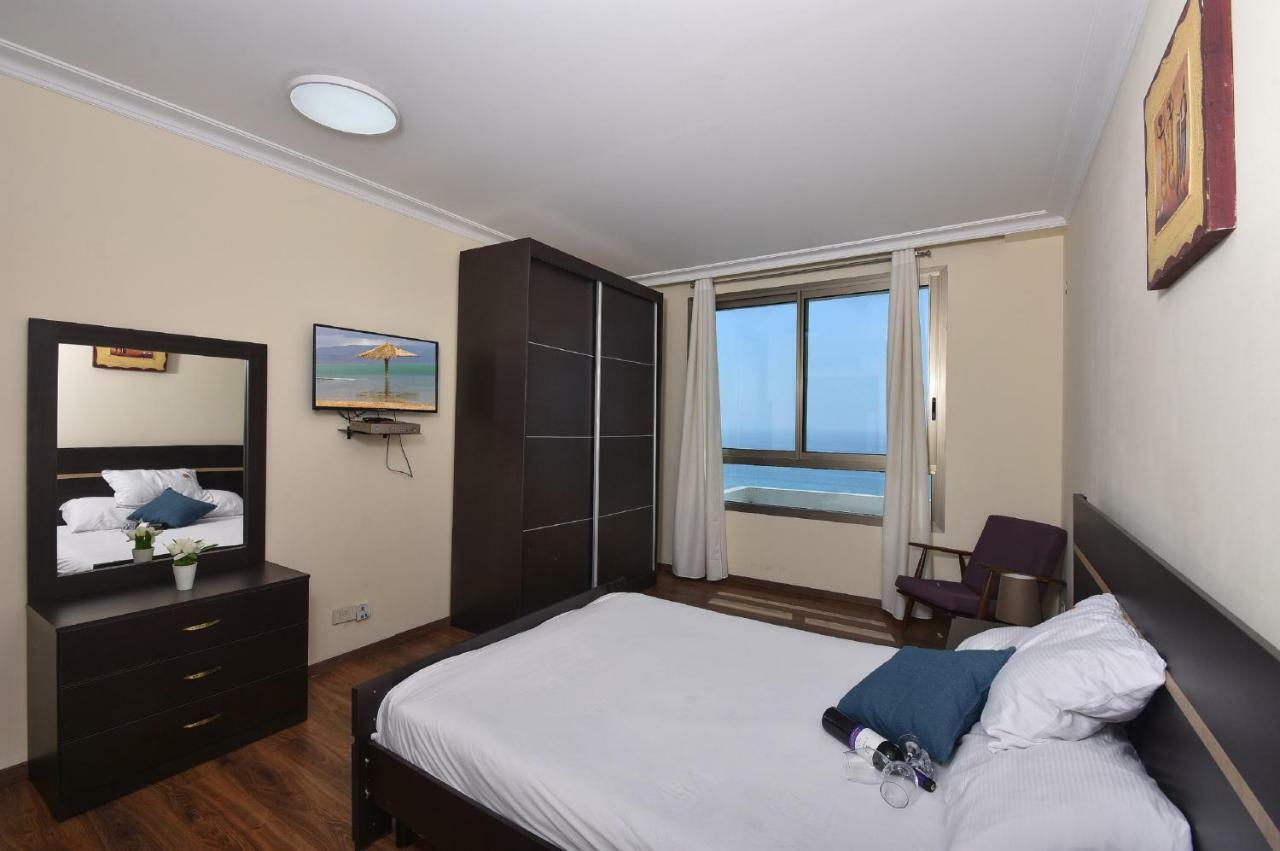 Laguna Beach Apartments Хайфа Экстерьер фото